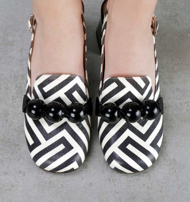 MOBY BLACK & WHITE CHiE MIHARA chaussures