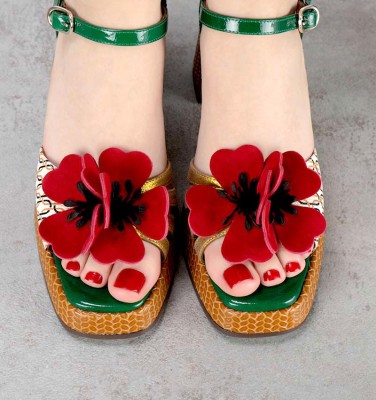 NASSUN BEIGE CHiE MIHARA sandals