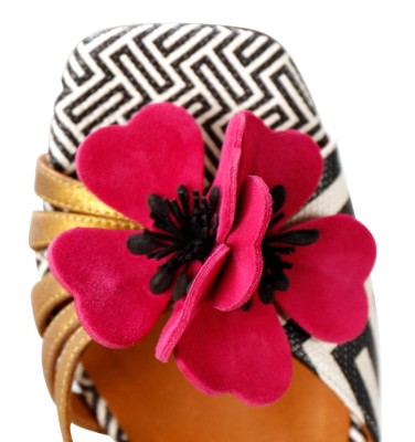PIROTA GREEN CHiE MIHARA sandals