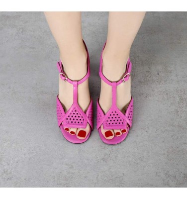 BESSY FUCSIA CHiE MIHARA sandals