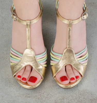 KIJA GOLD CHiE MIHARA sandals