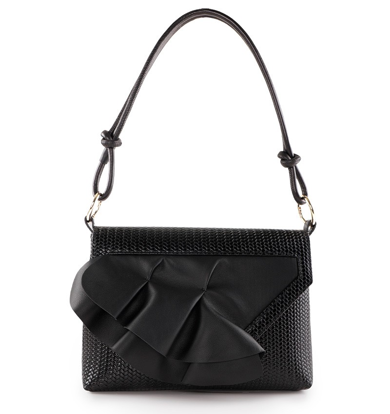 MOMO BLACK CHiE MIHARA handbags