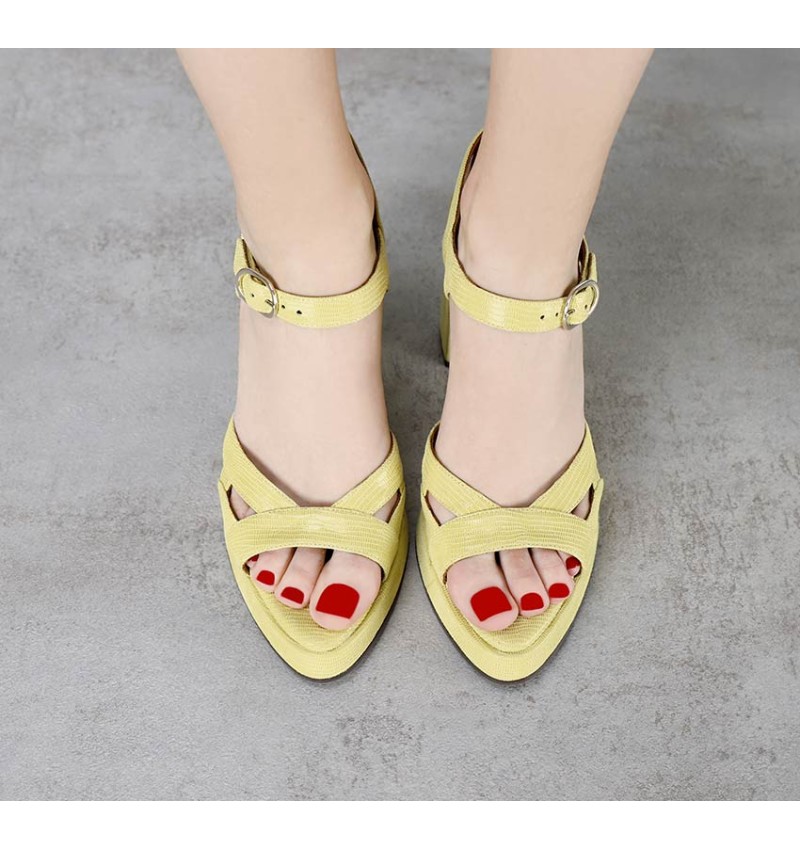 abeba-yellow
