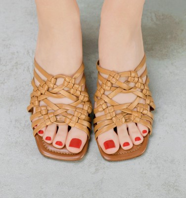 NAYLA ORANGE RED CHiE MIHARA sandals