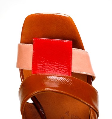 PANYA RED CHiE MIHARA sandals