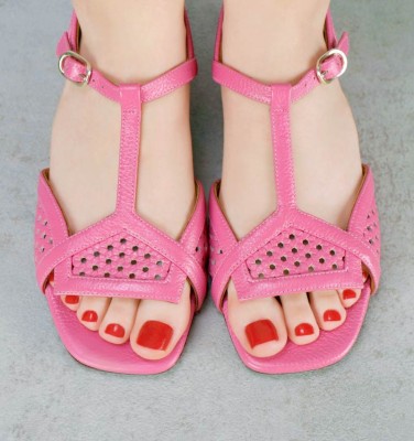 TENCHA PINK CHiE MIHARA sandalias