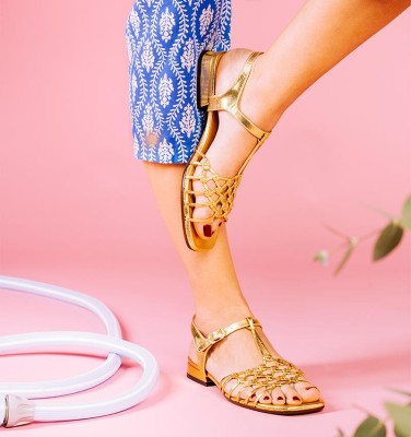 TANTE GOLD CHiE MIHARA sandals