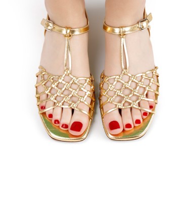 TANTE GOLD CHiE MIHARA sandals