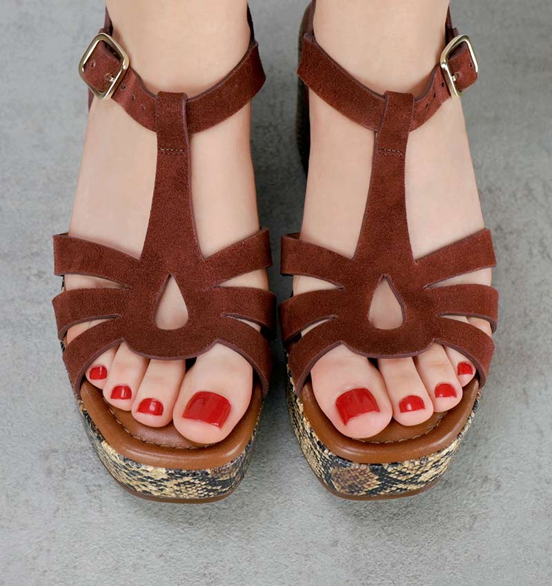 duka-brown