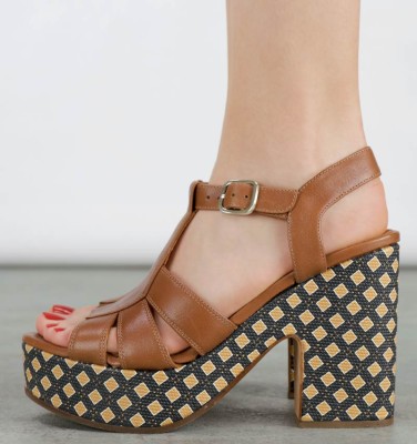 JAGO BROWN CHiE MIHARA sandals