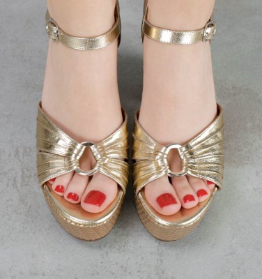 JELUKA GOLD CHiE MIHARA sandals