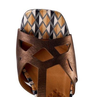 PLAU COPPER CHiE MIHARA sandals