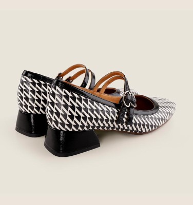 HARANA BLACK & WHITE CHiE MIHARA shoes