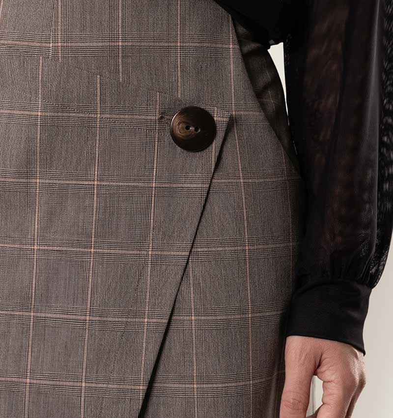 pantaloni-pamela-a-quadri