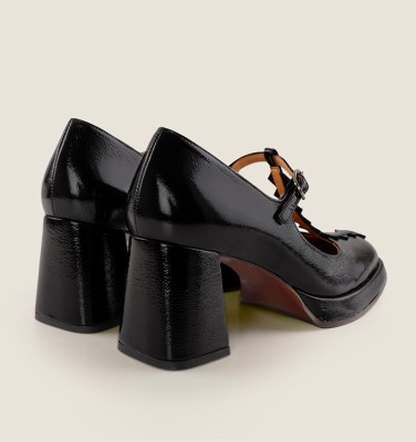 KIKU BLACK CHiE MIHARA shoes