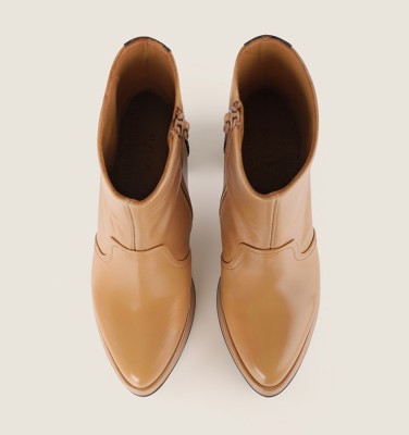 FENTU BROWN CHiE MIHARA boots