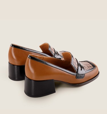 BROCHI BROWN CHiE MIHARA shoes