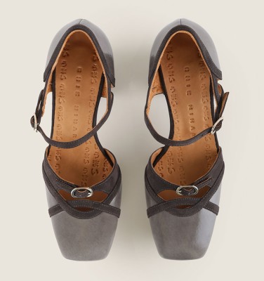 OBINDI GREY CHiE MIHARA Chie Mihara|Tienda Oficial | Colección Primavera-Verano ’25