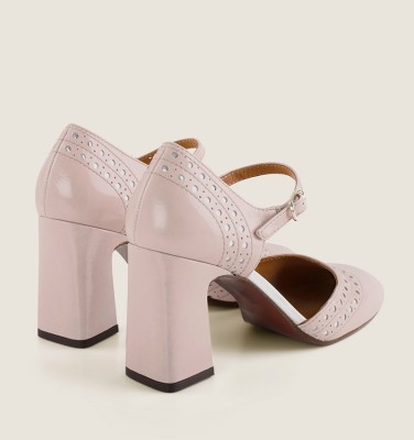 MANYATA PINK CHiE MIHARA shoes