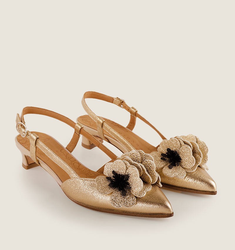 BRI-HAZEL GOLD CHiE MIHARA shoes