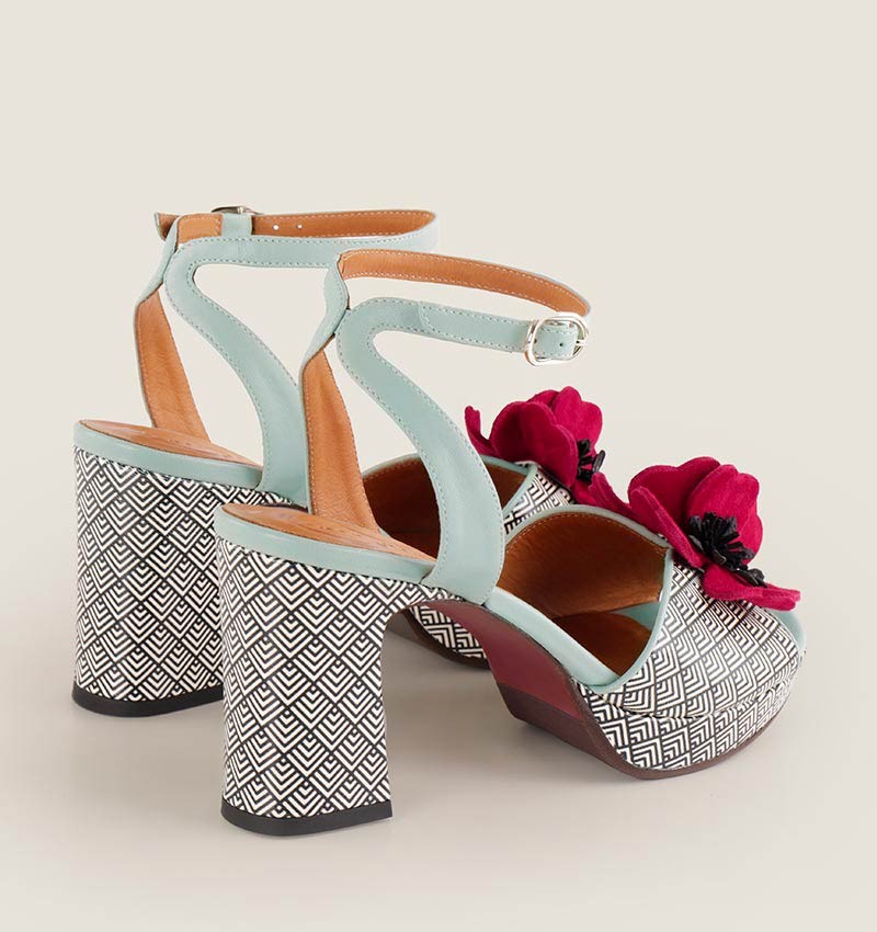 kaski-light-blue