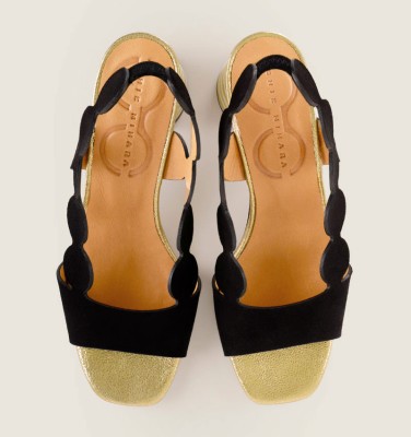 ROKA BLACK CHiE MIHARA sandales