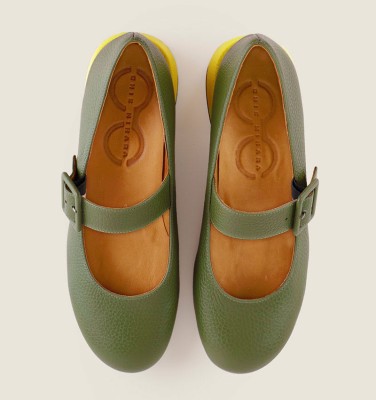 UKEIO GREEN CHiE MIHARA shoes