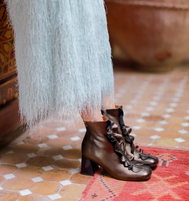 SYAN BROWN CHiE MIHARA botas