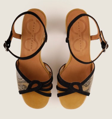 BELULU MULTI CHiE MIHARA sandals
