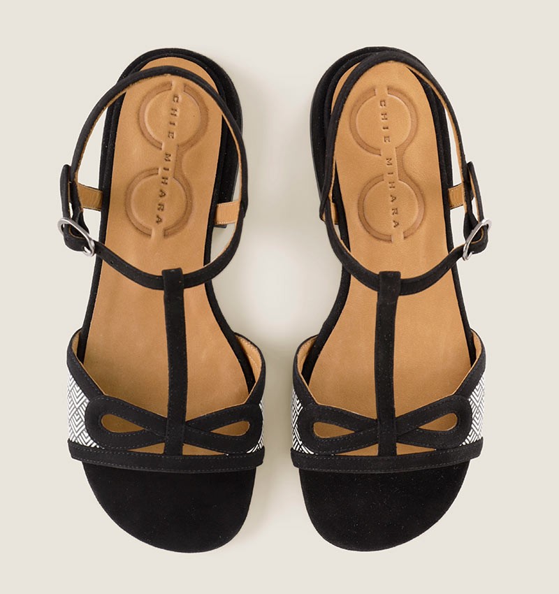torri-black