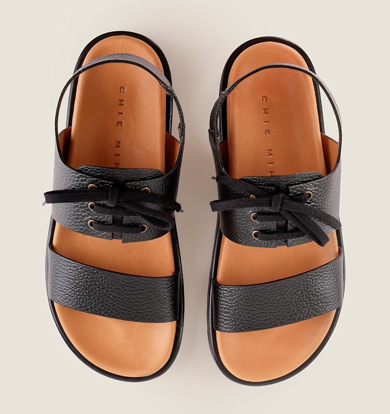 yadel-black