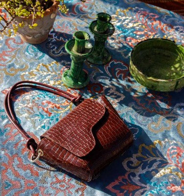 BONKA BROWN CHiE MIHARA handbags