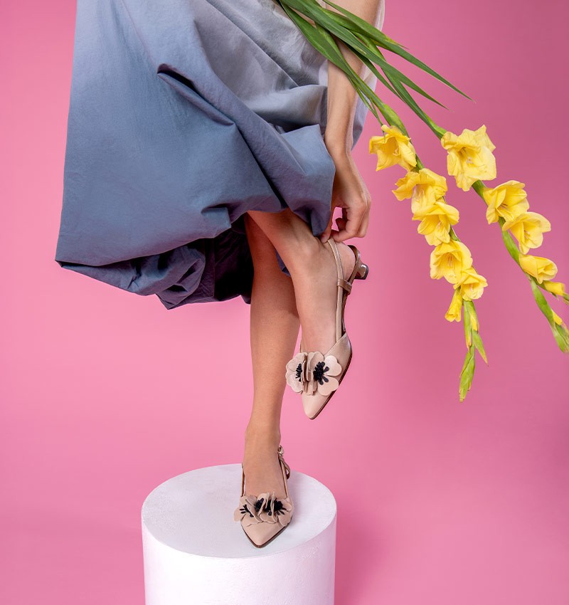 HAZEL NUDE CHiE MIHARA shoes