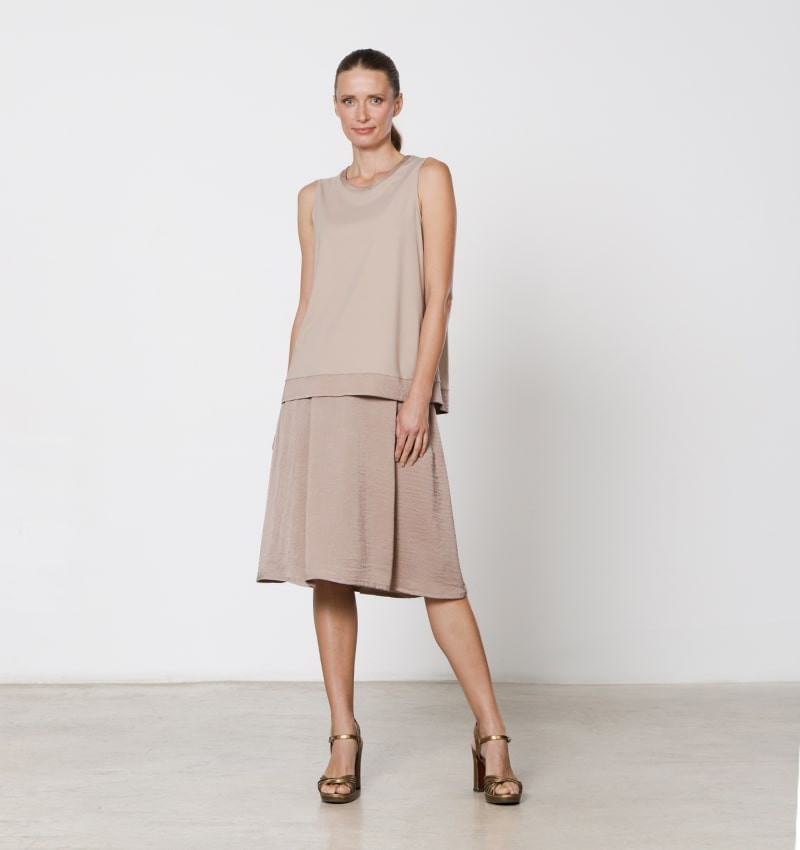 feli-skirt-nude