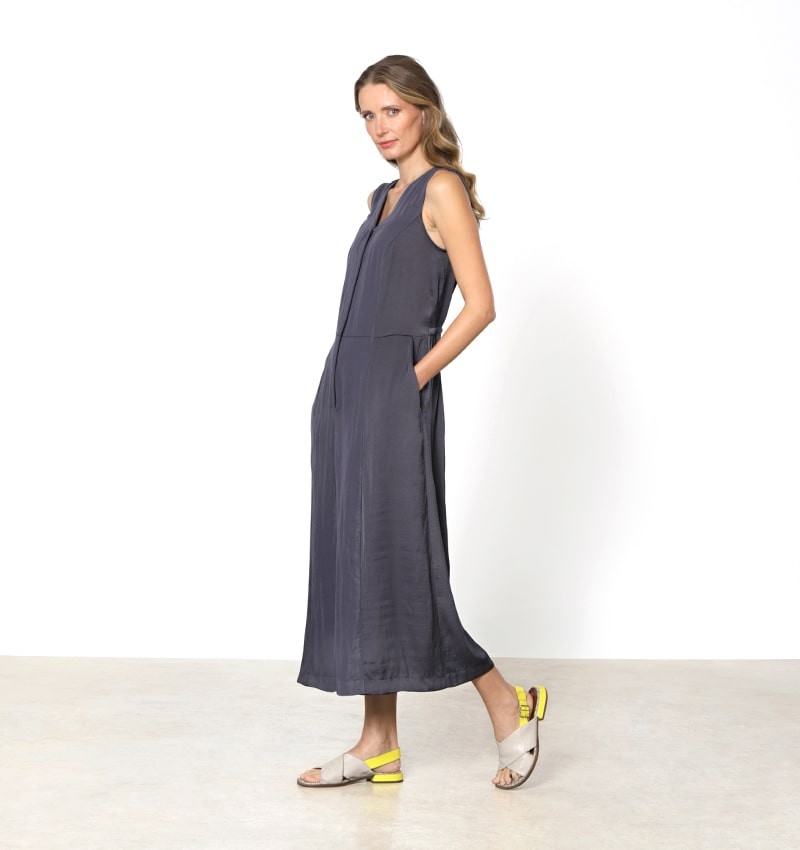 graues-overall-marite