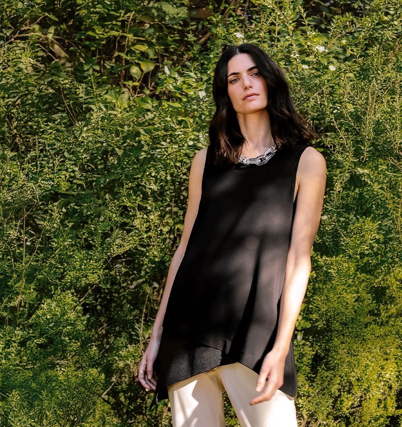 SCHWARZES TOYA TOP