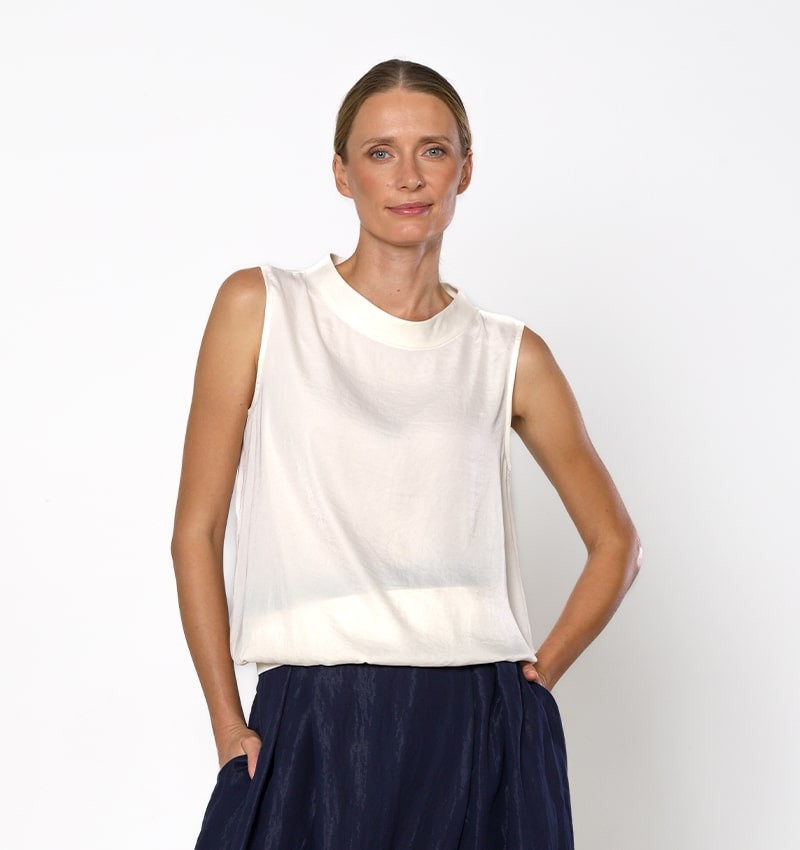 tuca-top-white