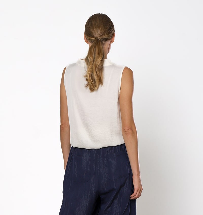 tuca-top-white