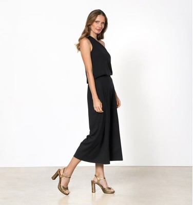 SCHWARZE HOSE PASTICHE