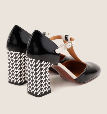 MISUR BLACK AND WHITE CHiE MIHARA shoes