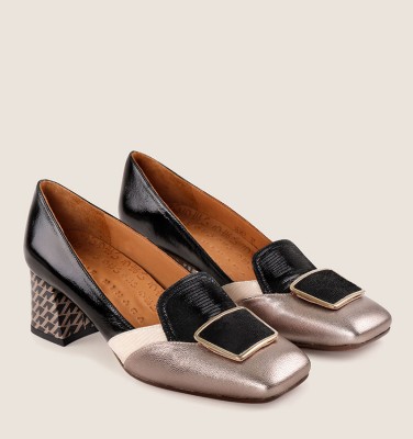 VOIKO BRONZE WHITE CHiE MIHARA shoes
