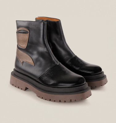 ZASPEL BLACK AND COPPER CHiE MIHARA boots