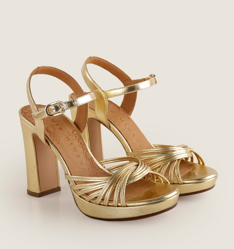 BRI-CANETI GOLD CHiE MIHARA sandals