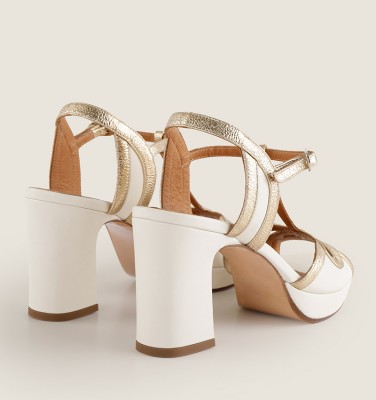 BRI-KERRIN OFF WHITE CHiE MIHARA sandalias