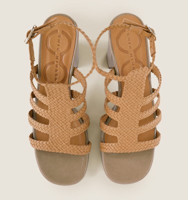 PAWER BROWN CHiE MIHARA sandals