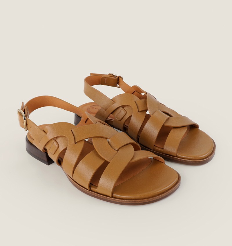 WALAI BROWN CHiE MIHARA sandals