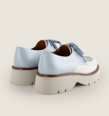 XUANA WHITE BLUE CHiE MIHARA shoes