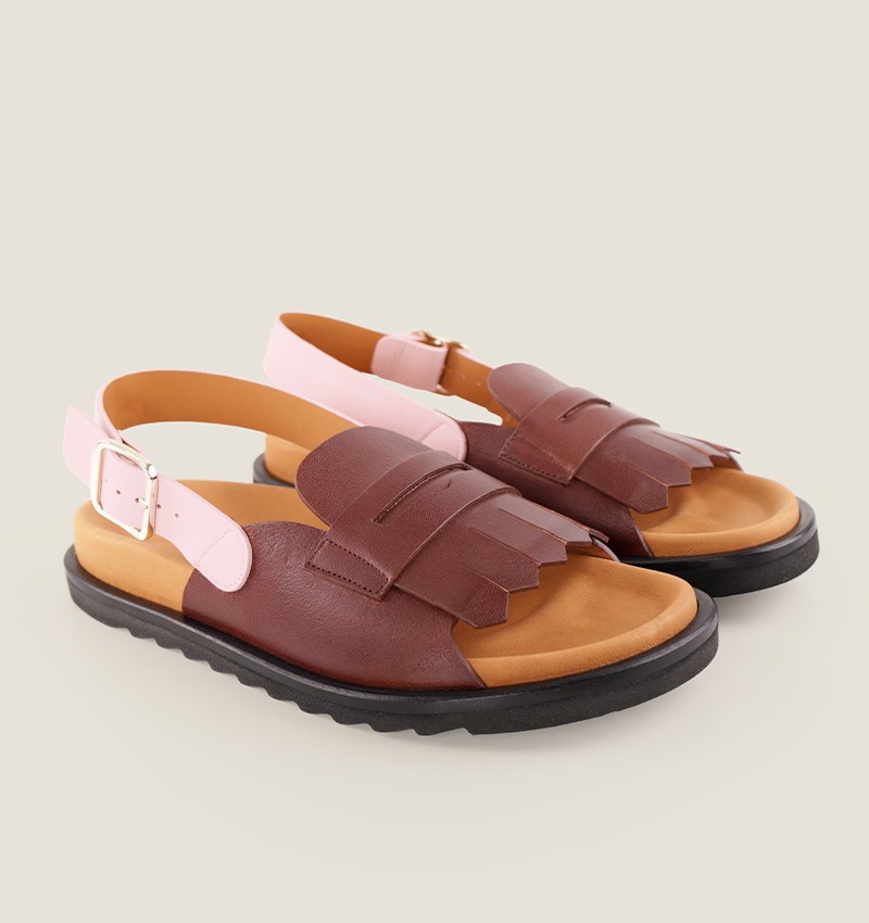 YAMEKO BROWN CHiE MIHARA sandals
