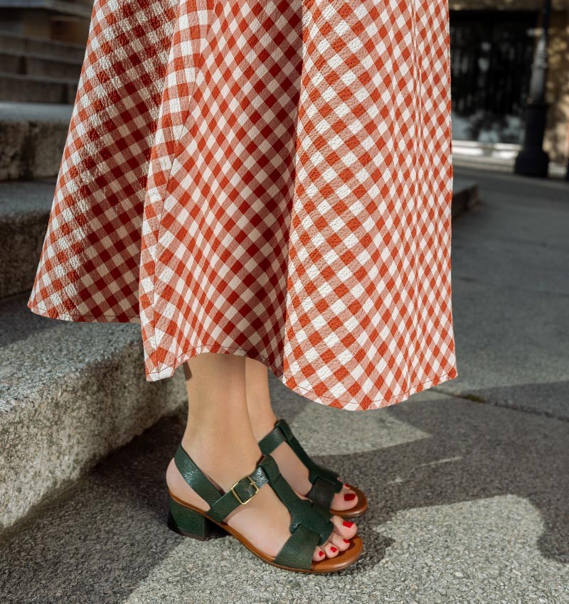 QUACO GREEN CHiE MIHARA sandals
