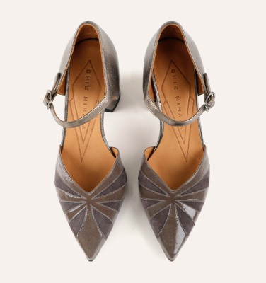 LOLAY GREY